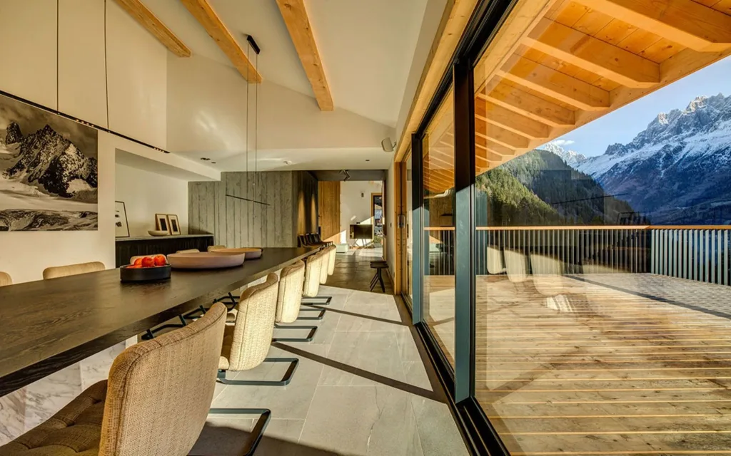 Chalet Mont-Blanc — Chamonix — 3/10